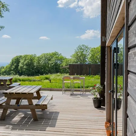 Terre D'horizon Auvergne Hotel 3*