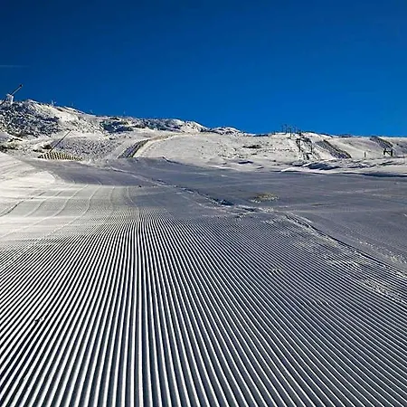 מלון Terre D'horizon Auvergne